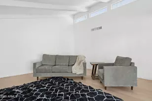 342 E Orangewood Ave, Phoenix, AZ 85020 - Photo 7