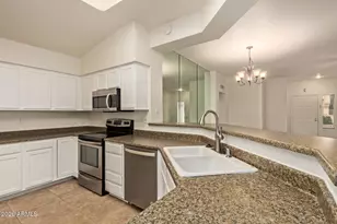 18202 N 136th Ave, Sun City West, AZ 85375 - Photo 15