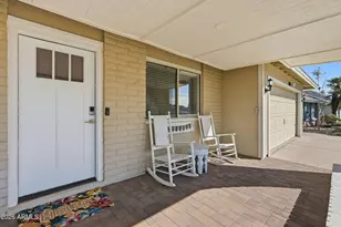 5106 E Toniko Dr, Phoenix, AZ 85044 - Photo 3