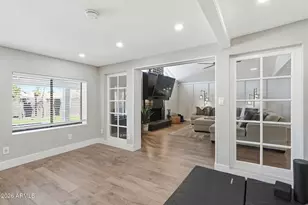 5106 E Toniko Dr, Phoenix, AZ 85044 - Photo 15