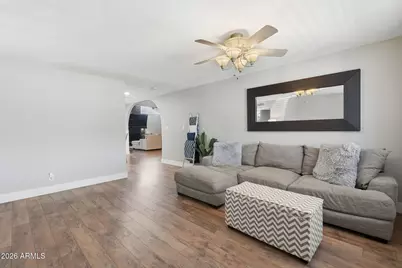 5106 E Toniko Drive, Phoenix, AZ 85044 - Photo 5