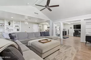 5106 E Toniko Dr, Phoenix, AZ 85044 - Photo 13