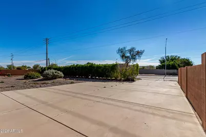 8812 W Pinnacle Peak Road, Peoria, AZ 85383 - Photo 9