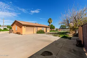 8812 W Pinnacle Peak Rd, Peoria, AZ 85383 - Photo 57
