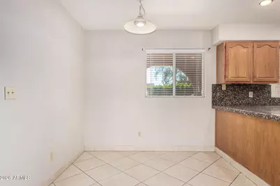 8812 W Pinnacle Peak Road, Peoria, AZ 85383 - Photo 21