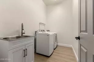 279 W Kingbird Dr, Chandler, AZ 85286 - Photo 31