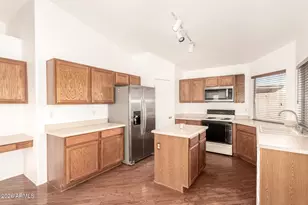 337 N Abalone Dr, Gilbert, AZ 85233 - Photo 15