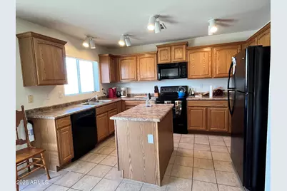 1338 S 221st Lane, Buckeye, AZ 85326 - Photo 9