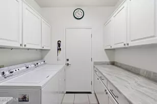 5560 E Sheena Dr, Scottsdale, AZ 85254 - Photo 33