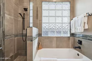 5560 E Sheena Dr, Scottsdale, AZ 85254 - Photo 29