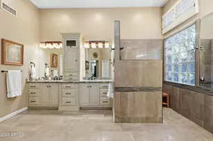 5560 E Sheena Dr, Scottsdale, AZ 85254 - Photo 21