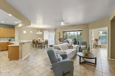 22517 N Montecito Avenue, Sun City West, AZ 85375 - Photo 5