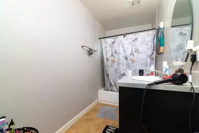 822 E Montecito Avenue, Phoenix, AZ 85014 - Photo 23