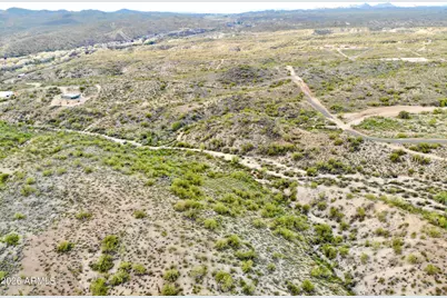 #1 N Quiet Hills Drive, Morristown, AZ 85342 - Photo 11