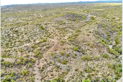 #1 N Quiet Hills Drive, Morristown, AZ 85342 - Photo 17