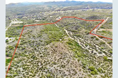 #1 N Quiet Hills Drive, Morristown, AZ 85342 - Photo 3