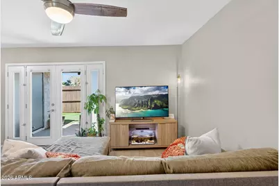 6017 W Golden Lane, Glendale, AZ 85302 - Photo 7