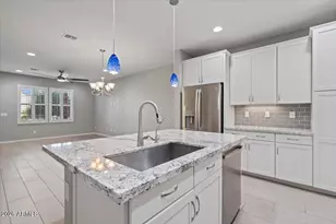 2477 W Market Pl, Chandler, AZ 85248 - Photo 9