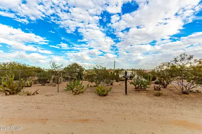 2605 N 197th Avenue, Buckeye, AZ 85396 - Photo 11