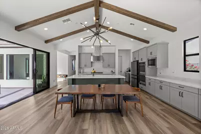 713 E Kachina Trail, Phoenix, AZ 85042 - Photo 33