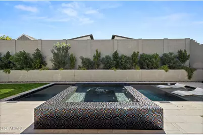 713 E Kachina Trail, Phoenix, AZ 85042 - Photo 71