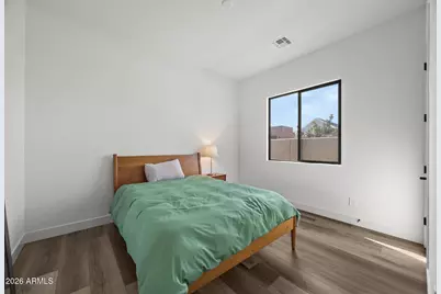 713 E Kachina Trail, Phoenix, AZ 85042 - Photo 63