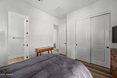 713 E Kachina Trail, Phoenix, AZ 85042 - Photo 59