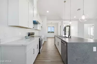 2611 S 305th Avenue, Buckeye, AZ 85326 - Photo 11