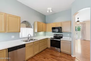 18247 N Coyote Lakes Pkwy, Surprise, AZ 85378 - Photo 9