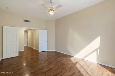 18247 N Coyote Lakes Parkway, Surprise, AZ 85378 - Photo 11