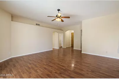 18247 N Coyote Lakes Parkway, Surprise, AZ 85378 - Photo 13