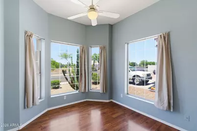 18247 N Coyote Lakes Parkway, Surprise, AZ 85378 - Photo 9