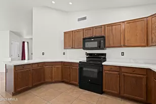 3114 E Kristal Way, Phoenix, AZ 85050 - Photo 9