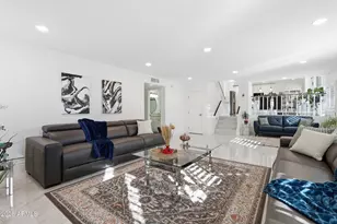 4553 E Carolina Dr, Phoenix, AZ 85032 - Photo 13