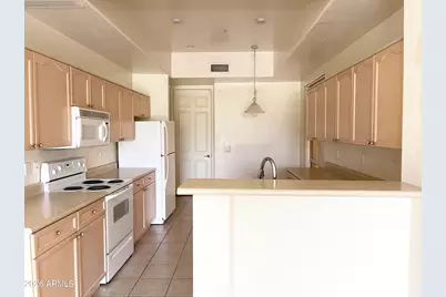 3800 S Cantabria Circle #1009, Chandler, AZ 85248 - Photo 5