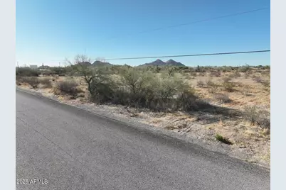 50695 W Huisatch Road #19, Maricopa, AZ 85139 - Photo 11