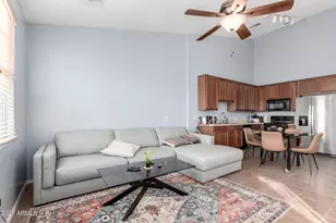 2257 E Huntington Dr, Phoenix, AZ 85040 - Photo 11