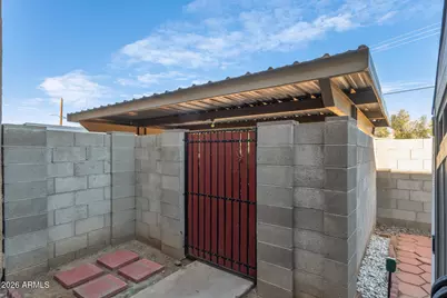 2724 W McLellan Boulevard W #119, Phoenix, AZ 85017 - Photo 23