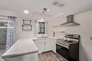 2724 W McLellan Blvd W, Phoenix, AZ 85017 - Photo 11