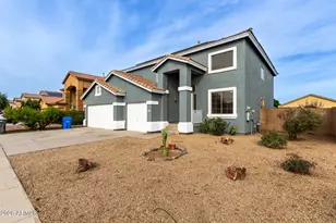 7910 W Hess Ave, Phoenix, AZ 85043 - Photo 1