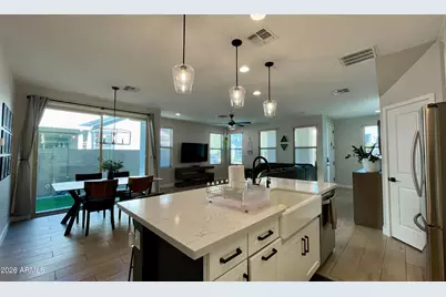 25338 N 20th Avenue, Phoenix, AZ 85085 - Photo 11