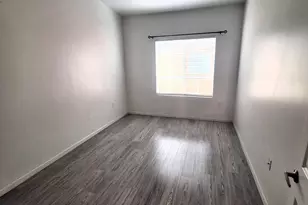 1920 E Bell Rd, Phoenix, AZ 85022 - Photo 17