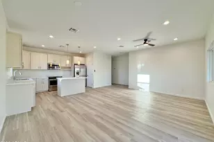 8980 W Coronado Dr, Arizona City, AZ 85123 - Photo 5