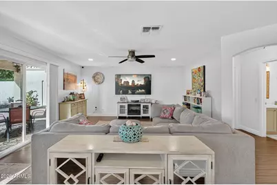 3615 E Desert Willow Road, Phoenix, AZ 85044 - Photo 5