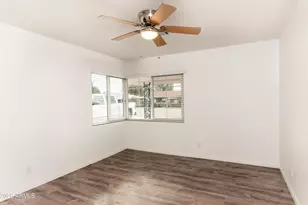 2226 E Devonshire Ave, Phoenix, AZ 85016 - Photo 15