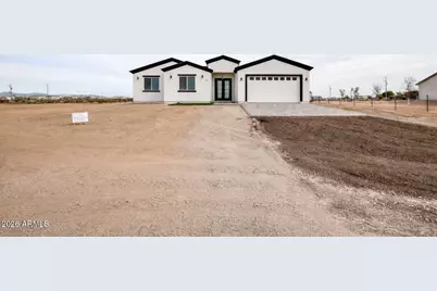 6523 S 333rd Avenue, Tonopah, AZ 85354 - Photo 1