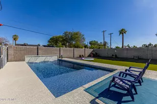 2621 N 30th Pl, Phoenix, AZ 85008 - Photo 3