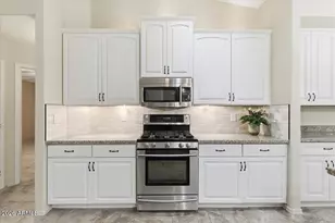 2240 E Kenwood St, Mesa, AZ 85213 - Photo 9