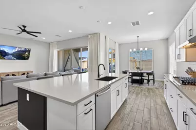 22794 E Pegasus Parkway, Queen Creek, AZ 85142 - Photo 15