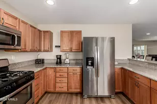 6209 W Cheery Lynn Rd, Phoenix, AZ 85033 - Photo 17